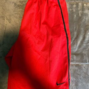 Nike shorts (red)